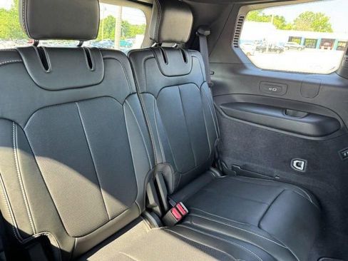 New 2025 Jeep Grand Cherokee L Overland w/ Advanced Protech Group III AWD/4WD image 13