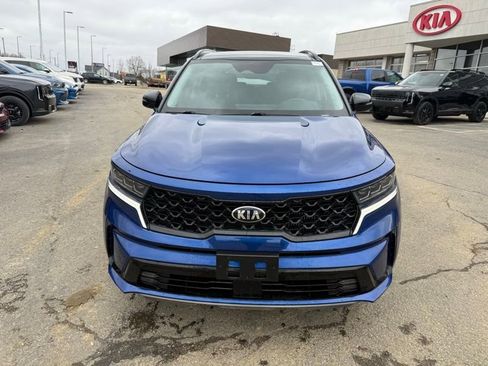 Certified 2021 Kia Sorento SX image 2