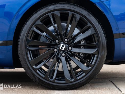 Used 2022 Bentley Continental GT Speed image 11
