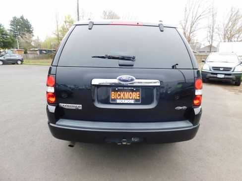 Used 2010 Ford Explorer XLT AWD/4WD image 21