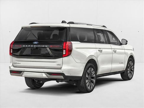 New 2026 Ford Expedition Max Platinum image 2