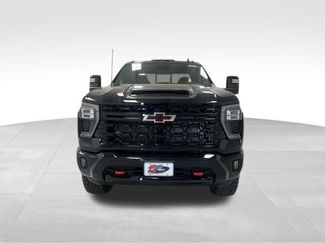 New 2026 Chevrolet Silverado 2500 ZR2 w/ LPO, Dark Essentials Package AWD/4WD video 2
