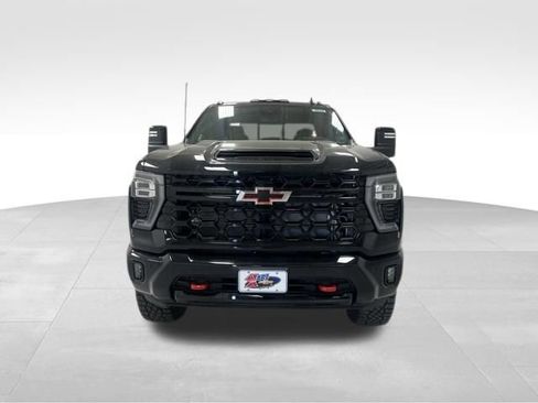 New 2026 Chevrolet Silverado 2500 ZR2 w/ LPO, Dark Essentials Package AWD/4WD image 2