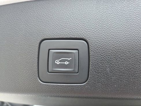 Used 2023 Buick Encore GX Essence w/ Experience Buick Package FWD image 54
