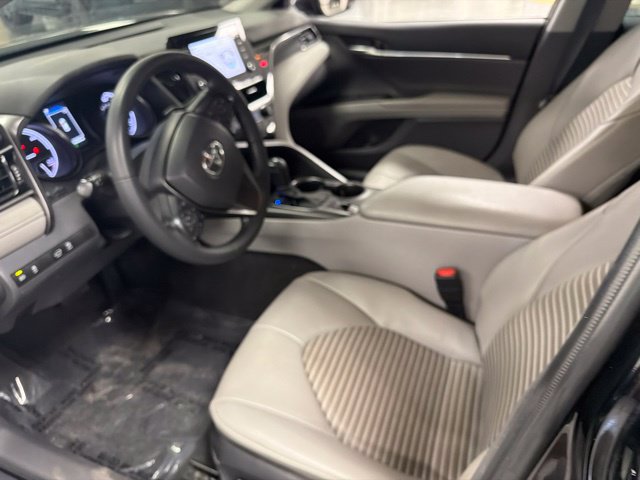 Used 2024 Toyota Camry SE FWD image 14