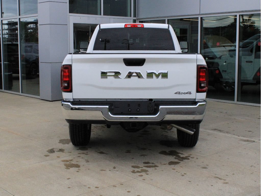New 2027 RAM 3500 Tradesman w/ Chrome Appearance Group A AWD/4WD image 7