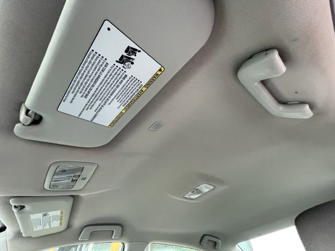 Used 2019 Toyota Corolla LE image 37