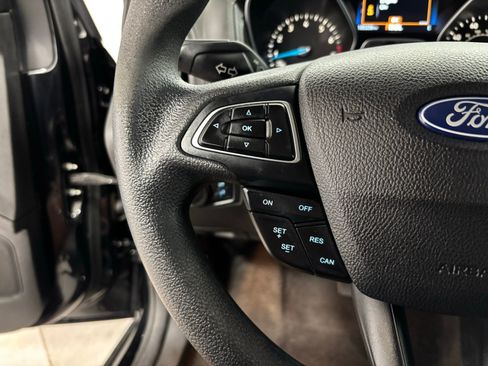 Used 2018 Ford Focus SE image 21