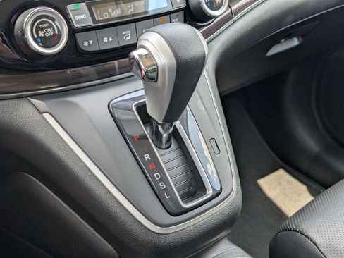 Used 2015 Honda CR-V Touring image 21