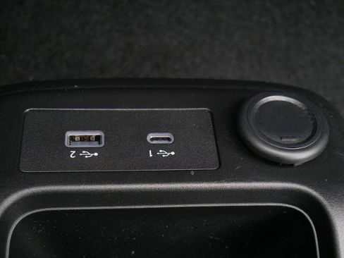 Certified 2025 Nissan Ariya ENGAGE e-4ORCE image 29