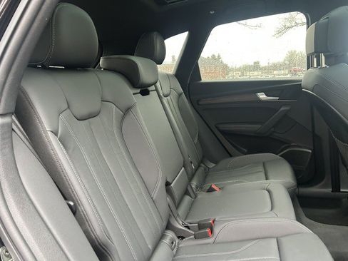 Certified 2025 Audi Q5 e Premium Plus w/ Premium Plus Package image 26