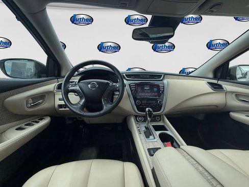 Used 2020 Nissan Murano SV w/ Premium Package AWD/4WD image 13