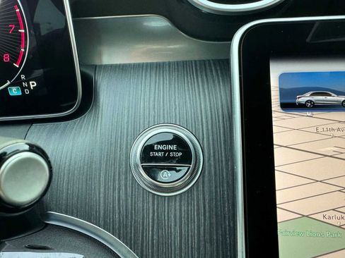 Used 2024 Mercedes-Benz C 300 4MATIC Sedan image 30