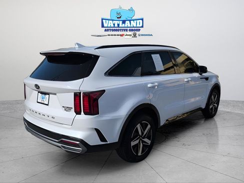 Used 2021 Kia Sorento EX image 5