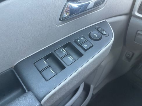 Used 2014 Honda Odyssey EX-L image 20