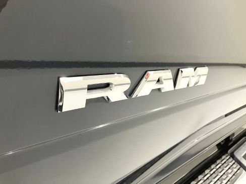 Used 2026 RAM 2500 Big Horn AWD/4WD image 15