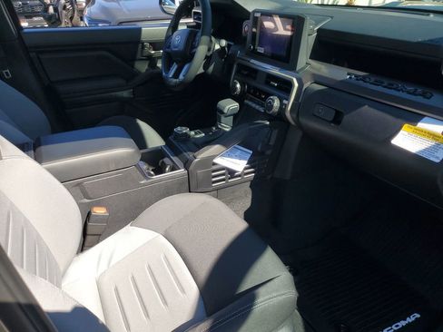 New 2025 Toyota Tacoma TRD Sport image 35