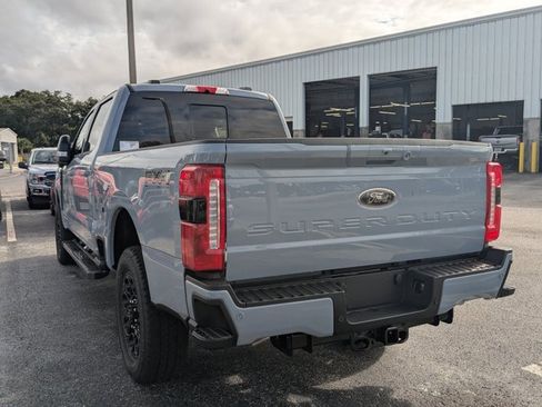 New 2026 Ford F350 Lariat w/ Black Appearance Package image 8