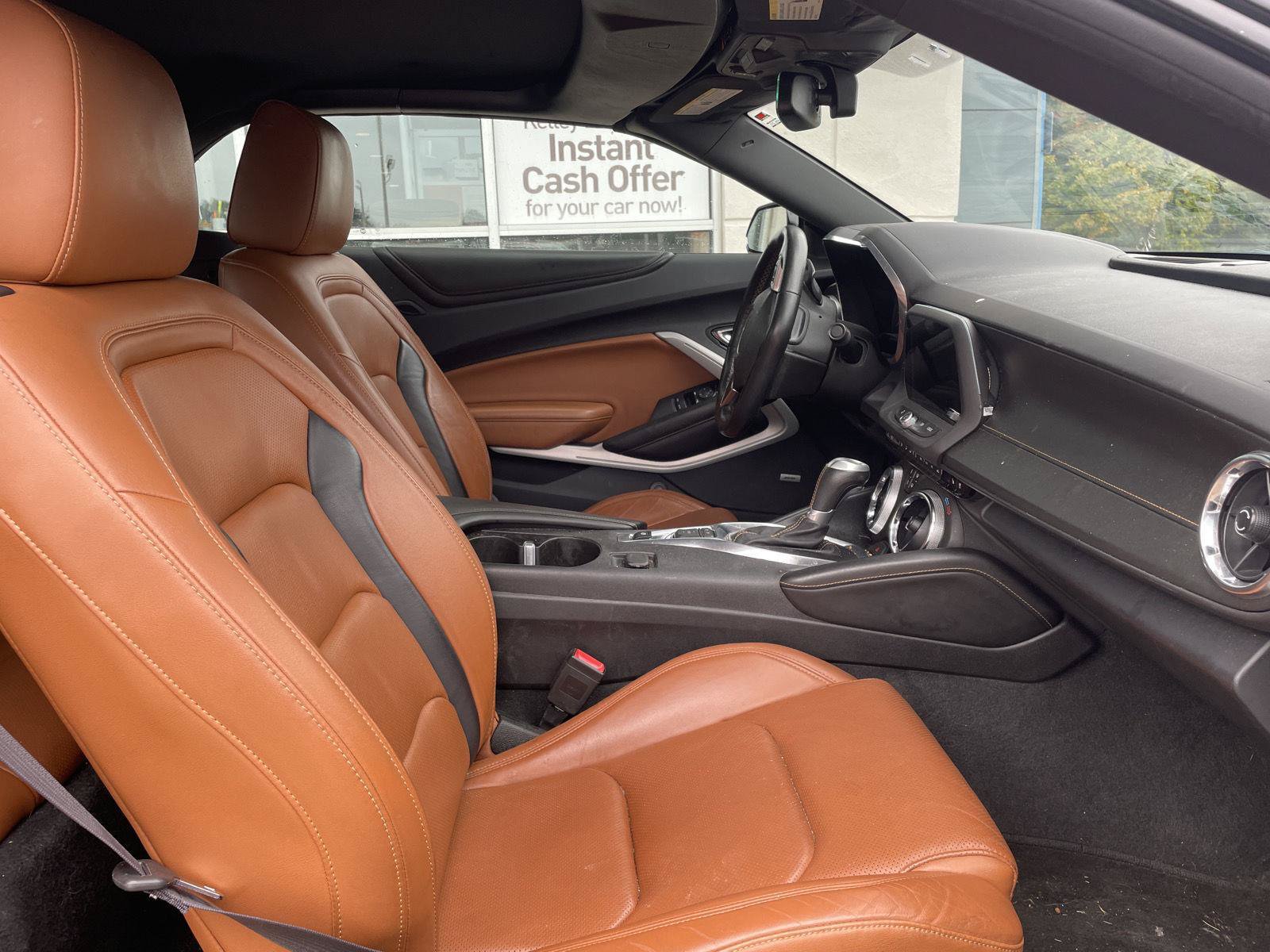 Used 2016 Chevrolet Camaro LT RWD image 7