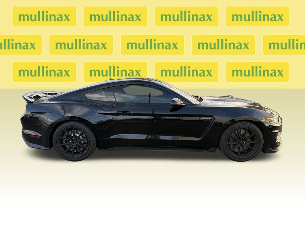 Used 2020 Ford Mustang Shelby GT350 w/ Technology Package RWD image 12