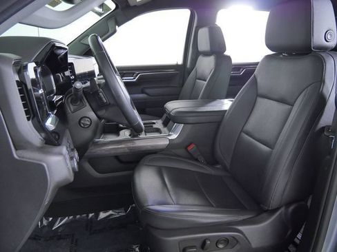 Used 2024 Chevrolet Silverado 1500 LTZ AWD/4WD image 20