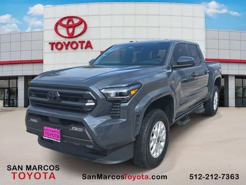 Used 2025 Toyota Tacoma SR5 image 1