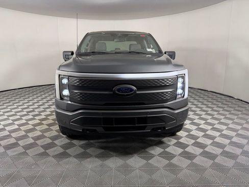 Used 2023 Ford F150 Lightning XLT image 10