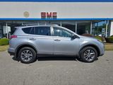 Used 2018 Toyota RAV4 LE image 2
