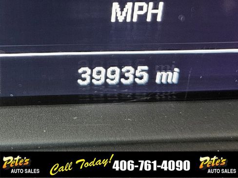 Used 2024 Chevrolet Malibu LT image 28