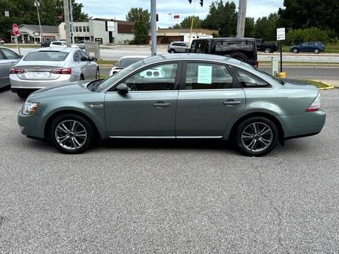 Used 2008 Ford Taurus SEL image 2
