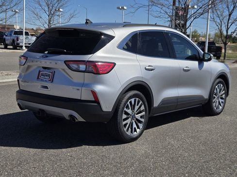 Used 2020 Ford Escape Titanium AWD/4WD image 42