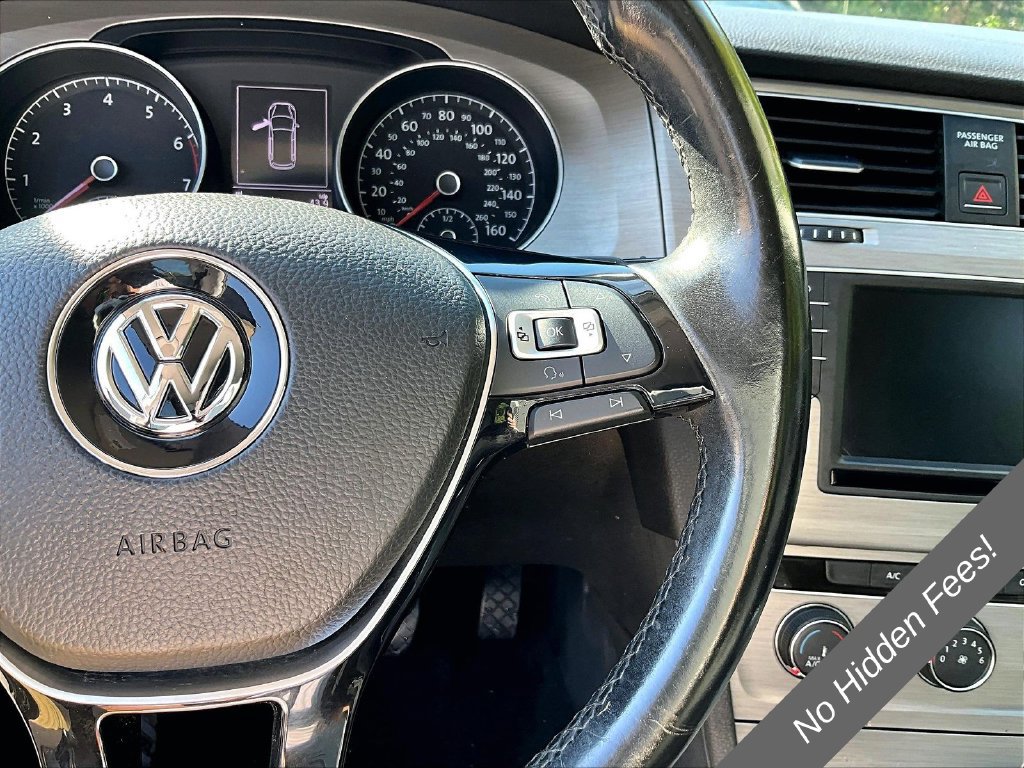 Used 2016 Volkswagen Golf S FWD image 16