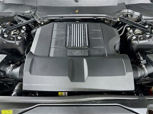 Used 2020 Land Rover Discovery Landmark image 32