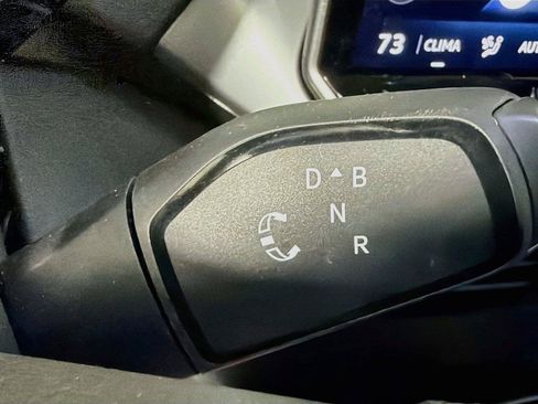 Certified 2025 Volkswagen ID.4 Pro AWD/4WD image 16