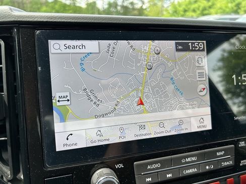 Used 2025 Nissan Frontier PRO-4X w/ Pro Premium Package image 6