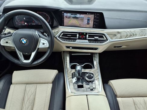 Used 2019 BMW X7 xDrive50i w/ Executive Package AWD/4WD image 11