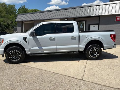 Used 2022 Ford F150 XLT w/ Equipment Group 302A High AWD/4WD image 3