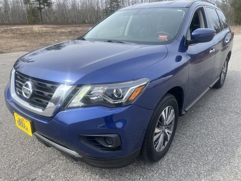 New 2026 Nissan Pathfinder SV image 14