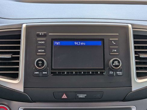 Used 2019 Honda Ridgeline RTL image 21