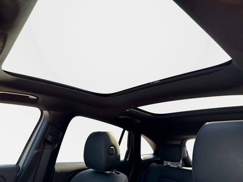 Certified 2023 Mercedes-Benz GLA 250 250 image 24