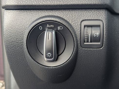 Used 2016 Volkswagen Tiguan S AWD/4WD image 23