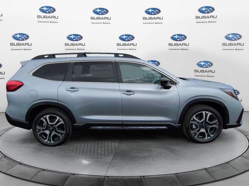 New 2026 Subaru Ascent Limited AWD/4WD image 6