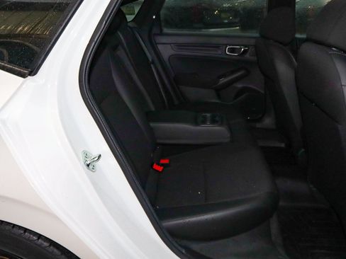 Used 2025 Honda Civic Sport image 19