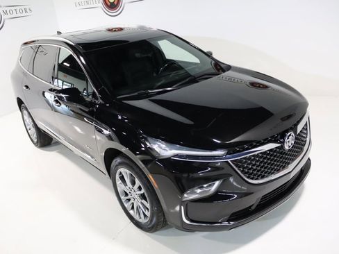 Used 2023 Buick Enclave Avenir w/ Avenir Technology Package image 7