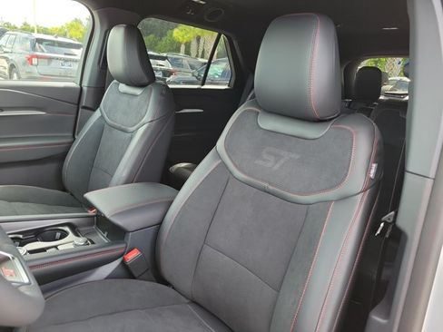 New 2026 Ford Explorer ST RWD image 21