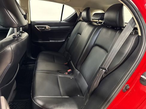 Used 2017 Lexus CT 200h w/ Navigation System Package image 35