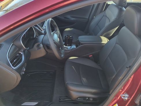 Used 2021 Chevrolet Malibu LT w/ Leather Package image 13