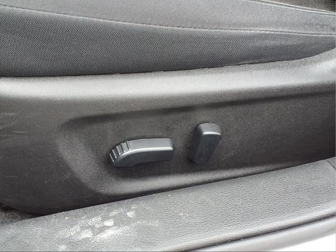 Used 2024 Nissan Altima 2.5 SV image 23