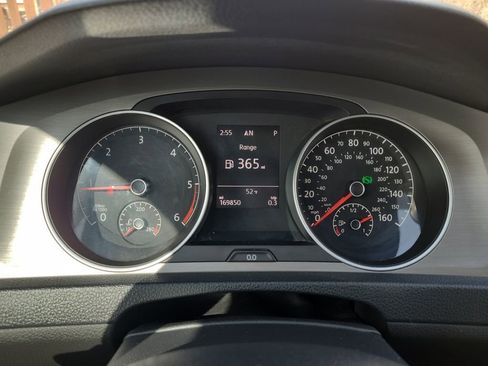 Used 2015 Volkswagen Golf TDI SE w/ Lighting Package image 19