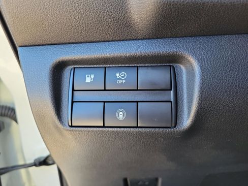 Used 2023 Nissan Leaf S image 21